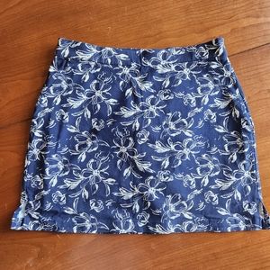 $10 Rafaella Comfort Stretch Blue White Floral Skirt with Shorts Skort